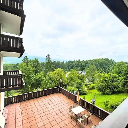 Lägenhet Ridge & Hide