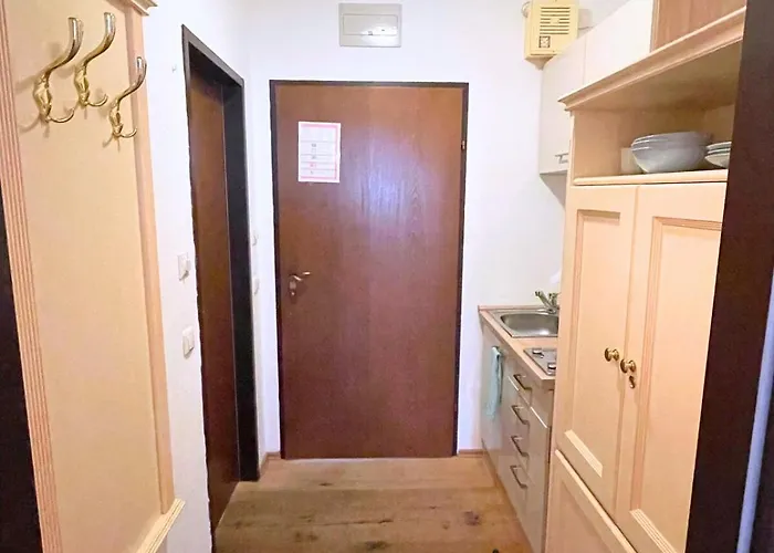 Ridge & Hide باد غويسرن